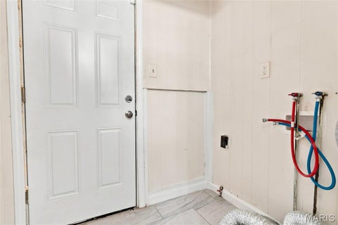 Tiny photo for 2745 Grants Pkwy PKWY, Florissant, MO 63031 (MLS # 26055389)
