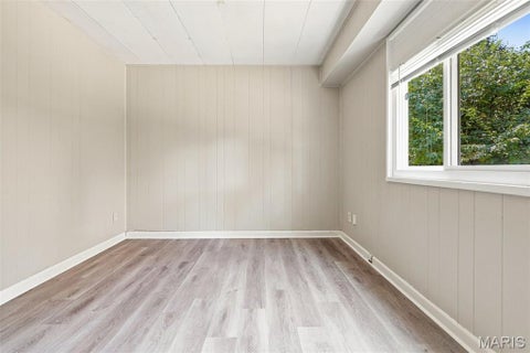 Tiny photo for 2745 Grants Pkwy PKWY, Florissant, MO 63031 (MLS # 26055389)