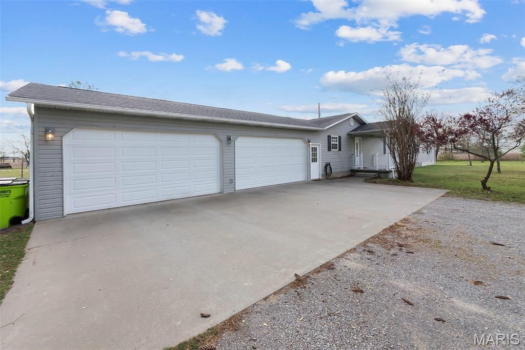 Photo of 444 County Highway 505, Benton, MO 63736 (MLS # 26019654)