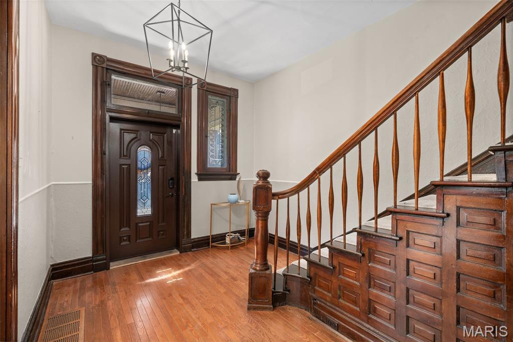 3629 Russell Boulevard