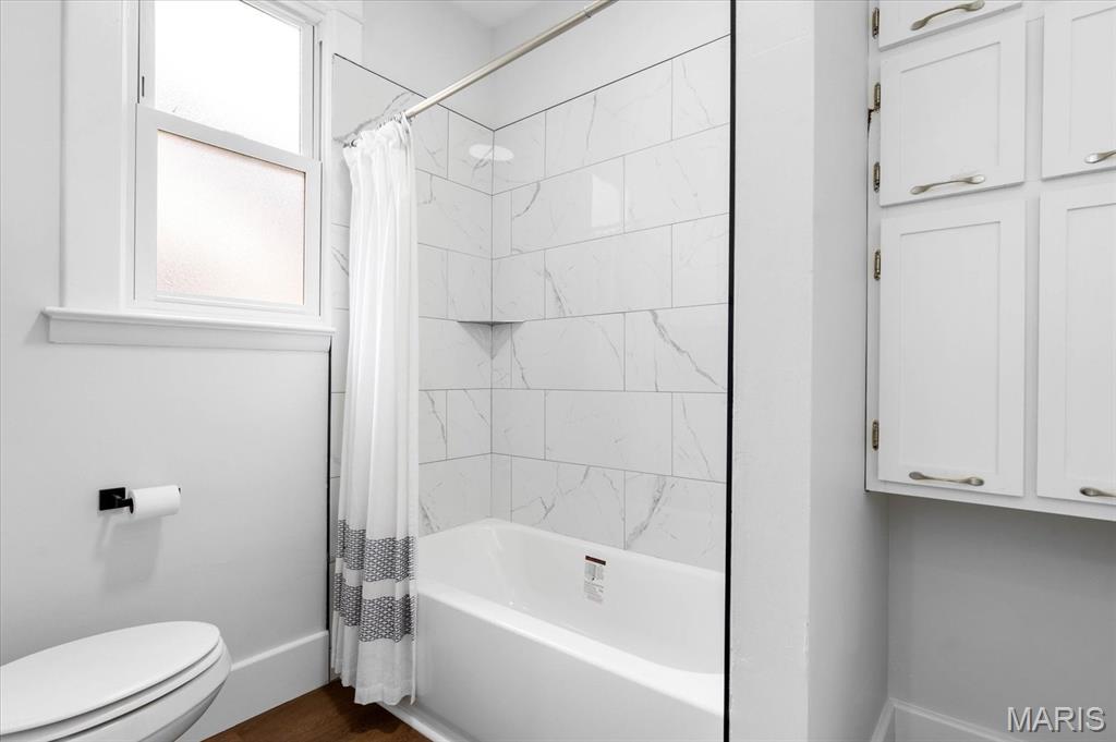 Granite City, Illinois 62040, United States, 3 Bedrooms Bedrooms, ,2 BathroomsBathrooms,Residential,Active,123260