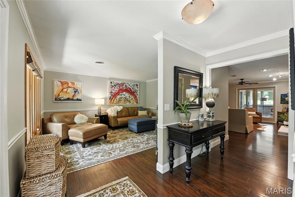 110 Old Oaks Drive