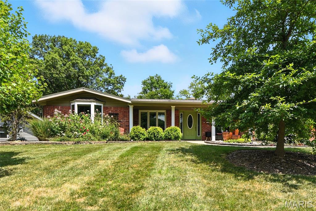 110 Old Oaks Drive