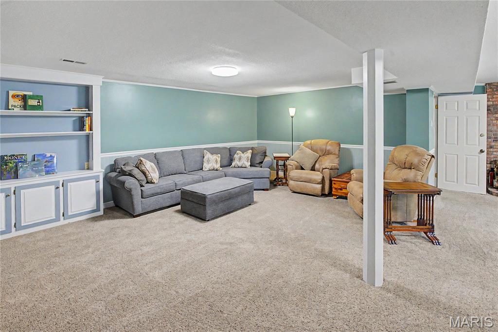 Woodland Hills Estates Fifth - Residential