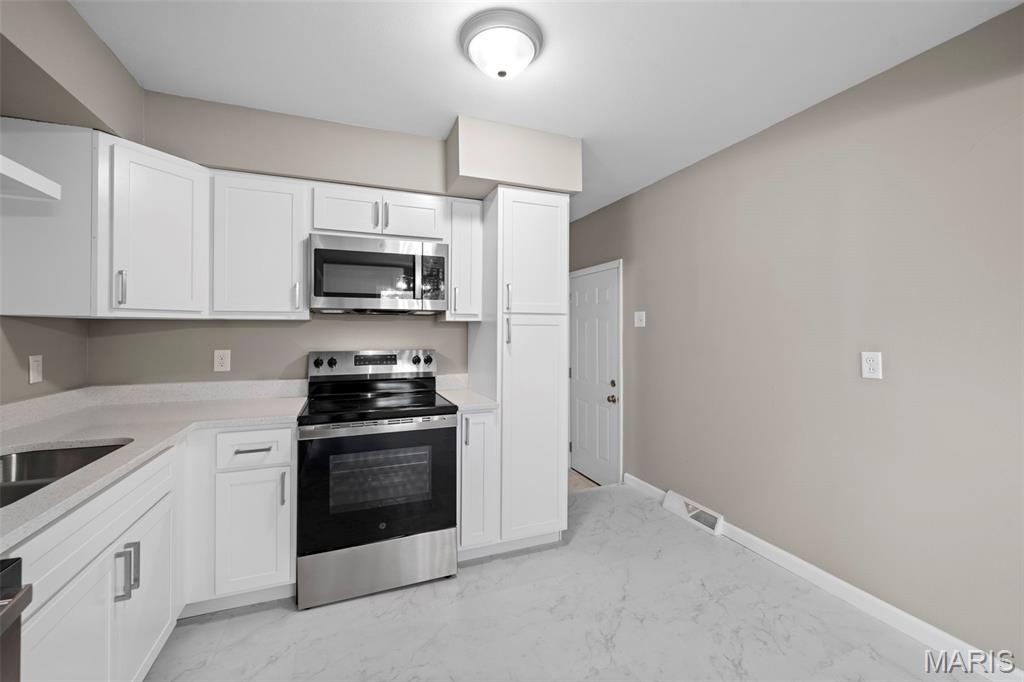 Fairlane Meadows #1 - Residential