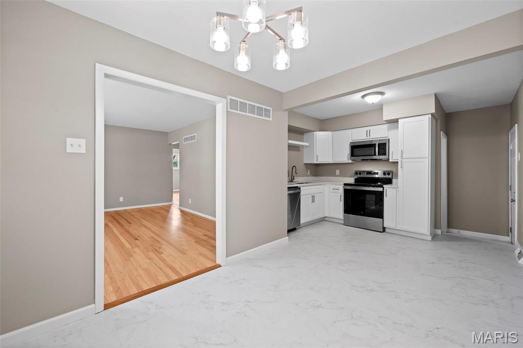 Fairlane Meadows #1 - Residential