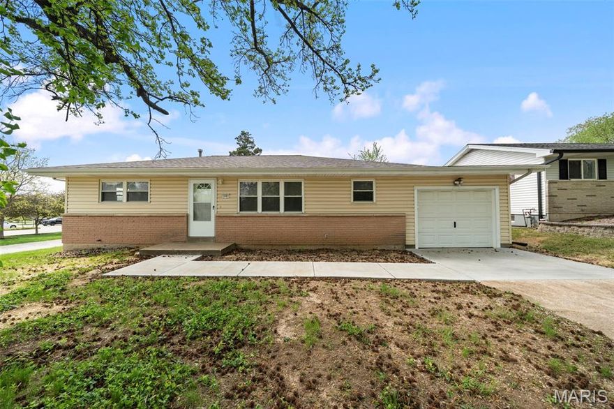 Welcome home to this beautifully updated 3 bed, 1 bath ranch located in the heart of St. Charles in a highly sought-after area! This move-in ready home has been completely refreshed with new paint, flooring, trim, cabinets, and vanity, offering a clean, modern feel throughout. The main level features a functional layout with comfortable living space and an updated kitchen ready for everyday living or entertaining. The finished basement significantly expands the living area, bringing the home to over 1,400 sq ft of finished space—perfect for a family room, rec area, or additional flex space. Situated on a level corner lot, the property offers great curb appeal and outdoor potential. A 1-car garage adds convenience and additional storage. With updates throughout and nothing left to do but move in, this is a fantastic opportunity in a prime St. Charles location!
