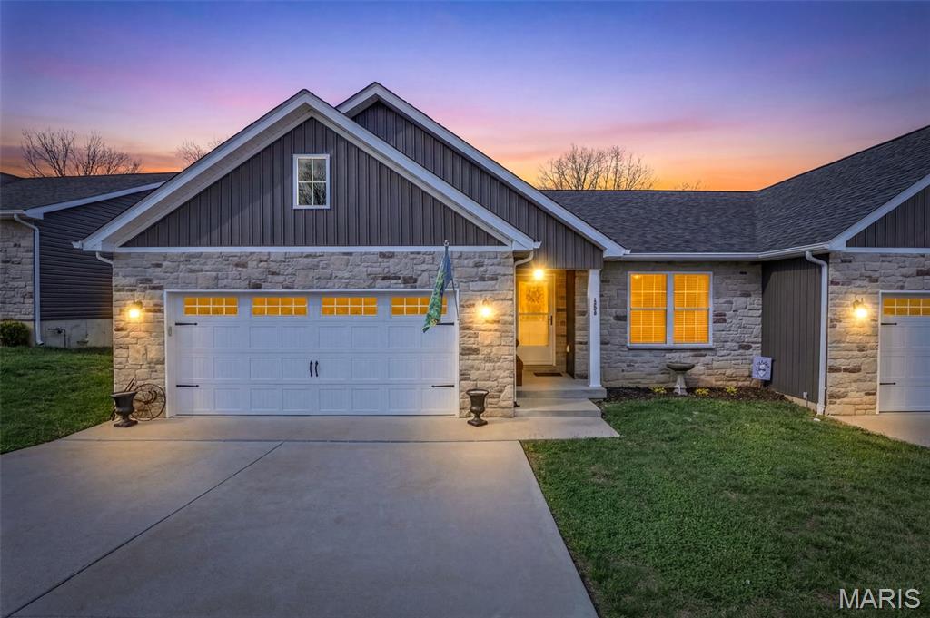 Villas/West Rdg - Residential