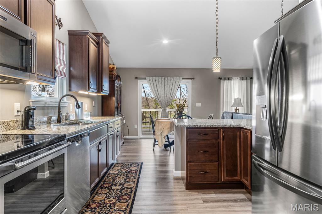 Villas/West Rdg - Residential