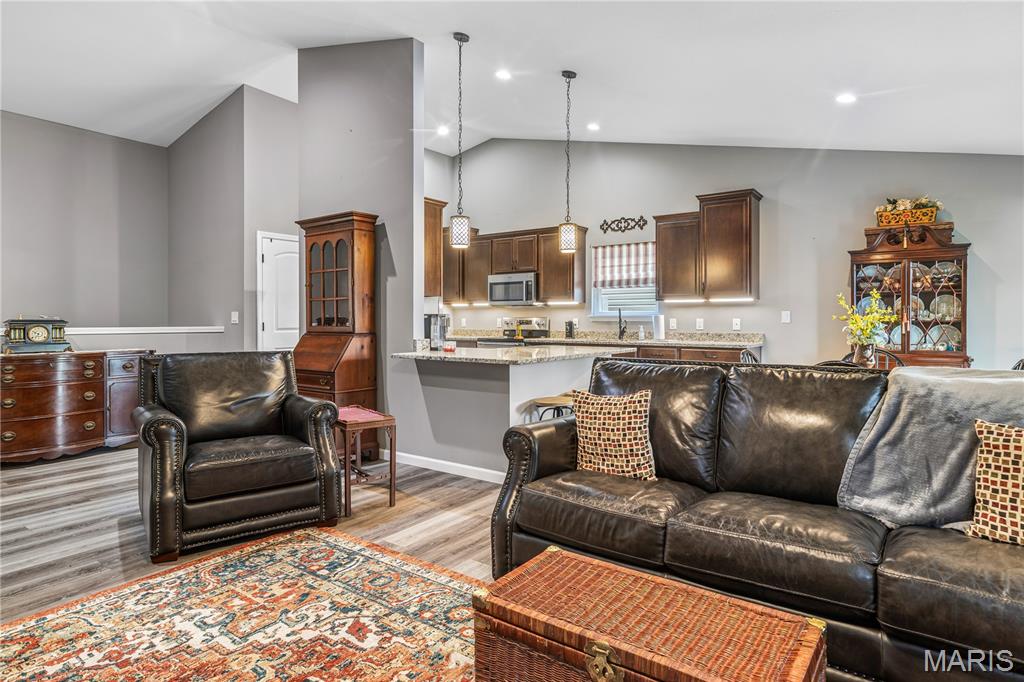 Villas/West Rdg - Residential