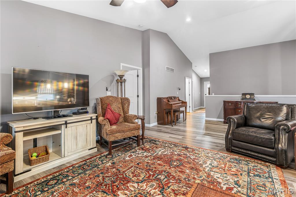 Villas/West Rdg - Residential