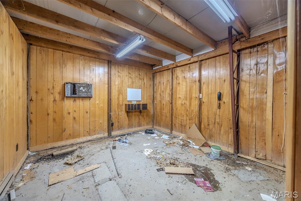 none - Commercial Sale