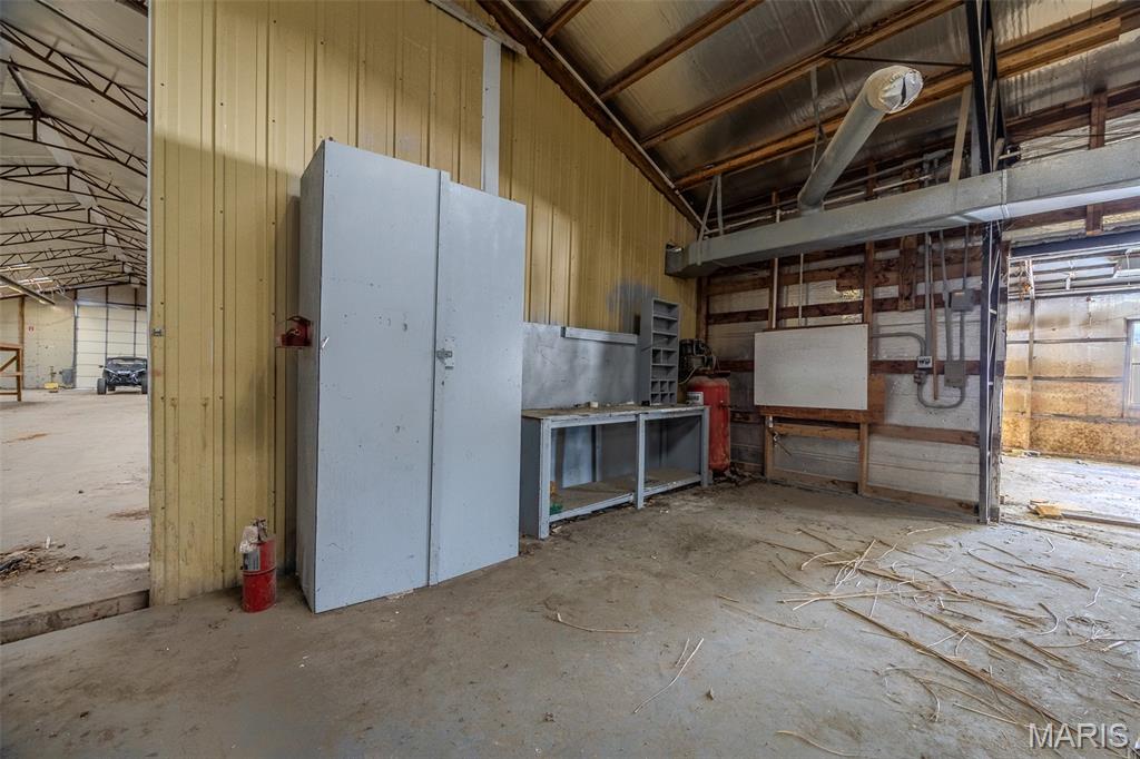 none - Commercial Sale