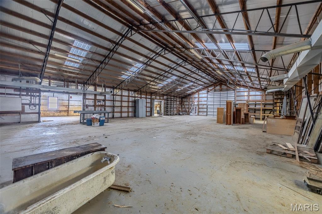 none - Commercial Sale