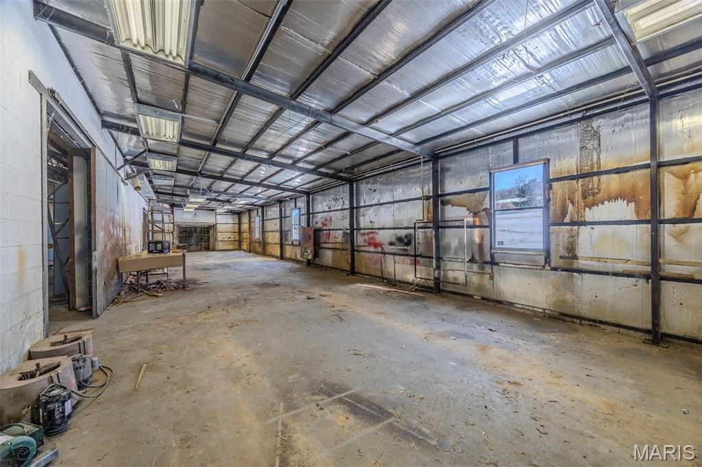 none - Commercial Sale