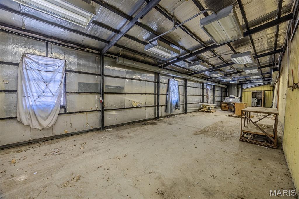 none - Commercial Sale