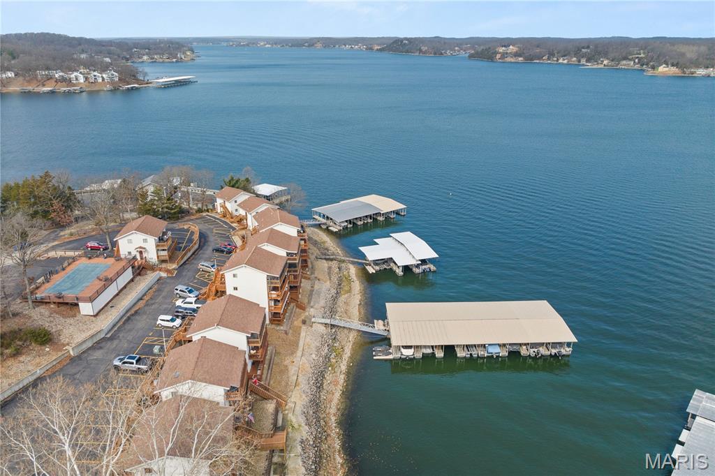 Tara Condominimum - Residential