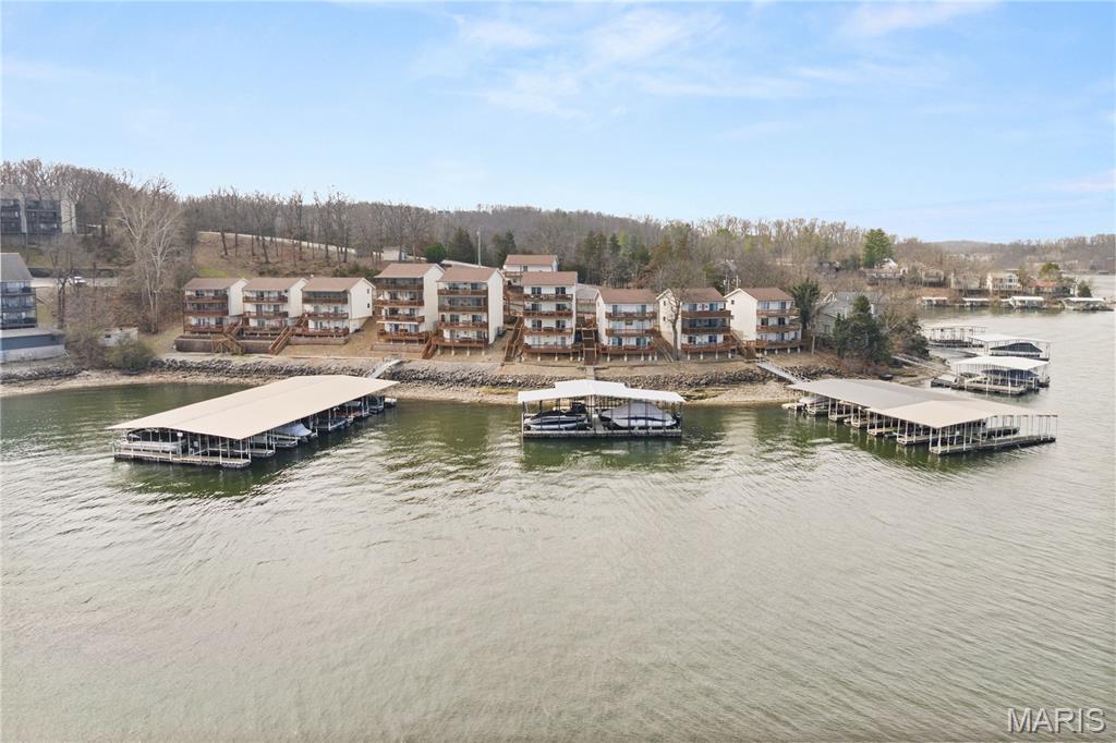 Tara Condominimum - Residential