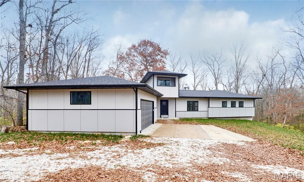 Photo of 14844 Ralls Drive, Troy, MO 63379 (MLS # 25078504)