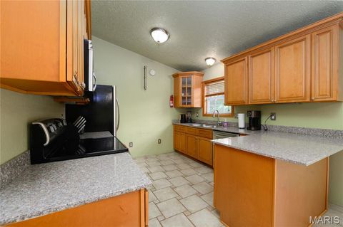Tiny photo for 16560 Titan Road, St Robert, MO 65584 (MLS # 26031348)