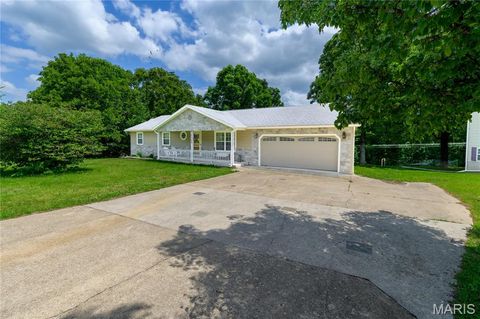Tiny photo for 16560 Titan Road, St Robert, MO 65584 (MLS # 26031348)