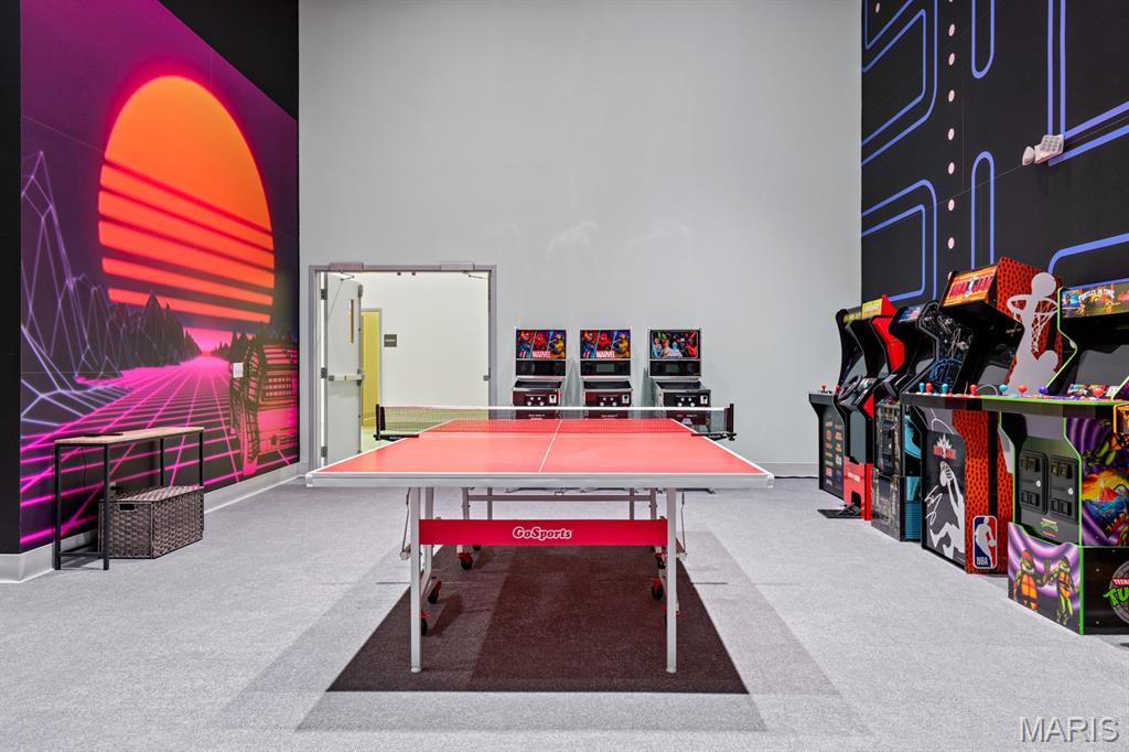 Country Side Carpets At Crossings - Commercial Lease