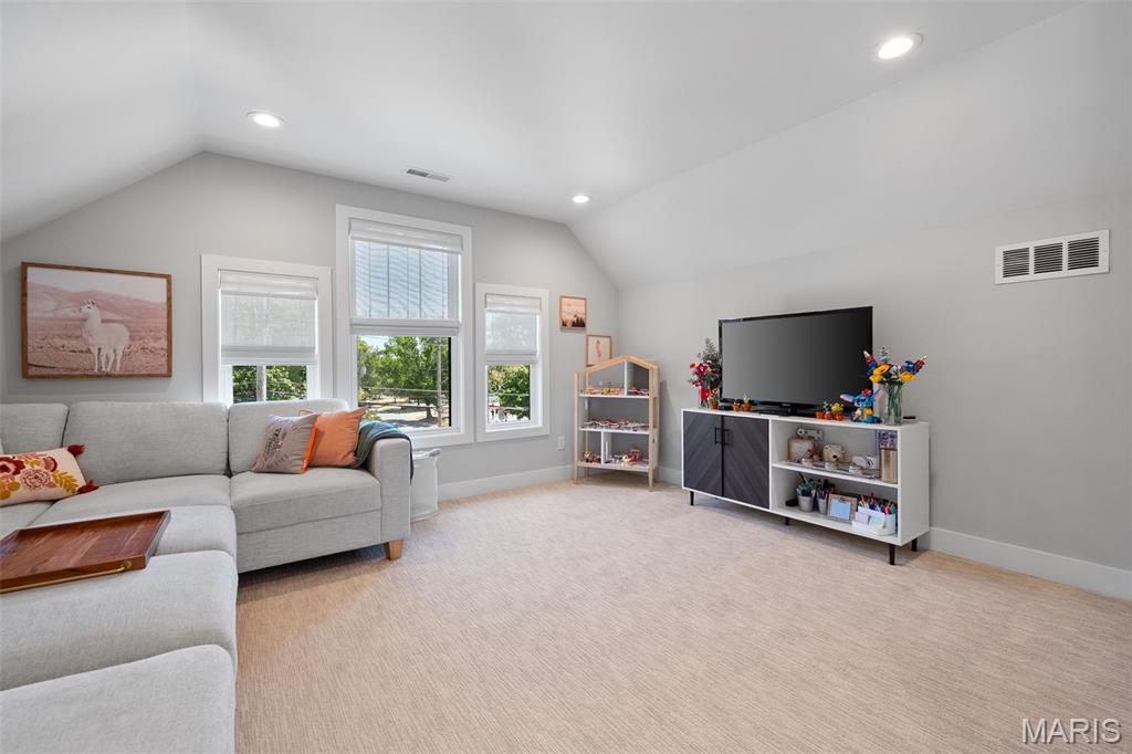 489 S Clay Consolidation - Residential