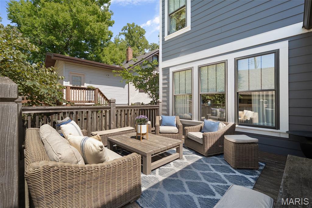 489 S Clay Consolidation - Residential