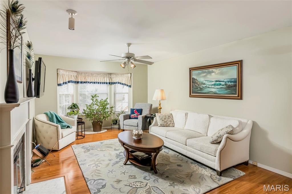 Spring Hill Farm Condo 16th - Residential