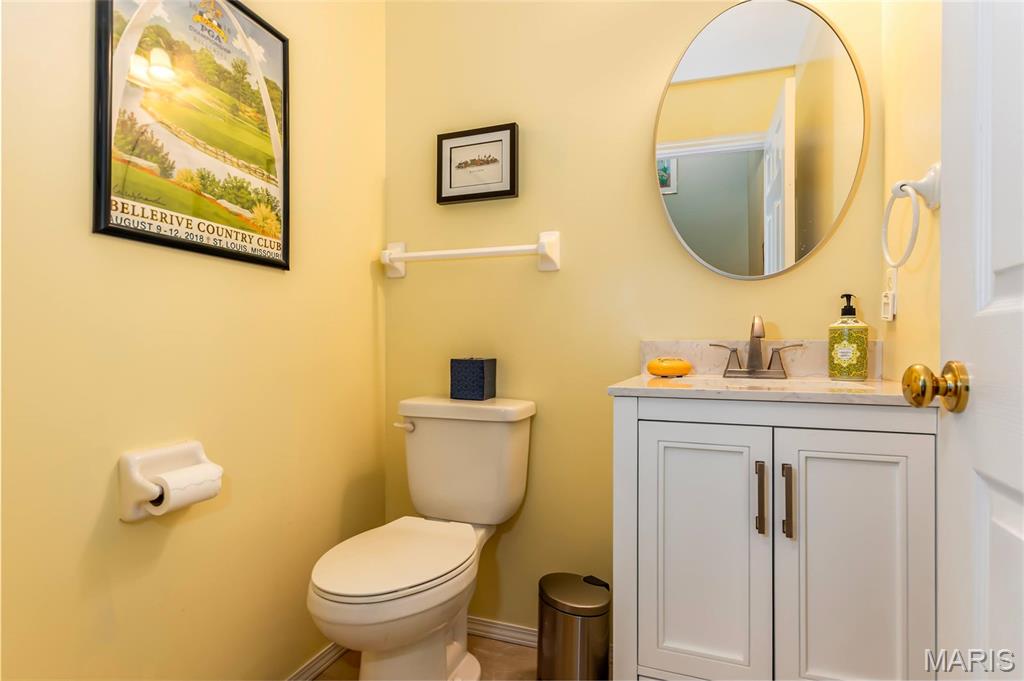 Spring Hill Farm Condo 16th - Residential