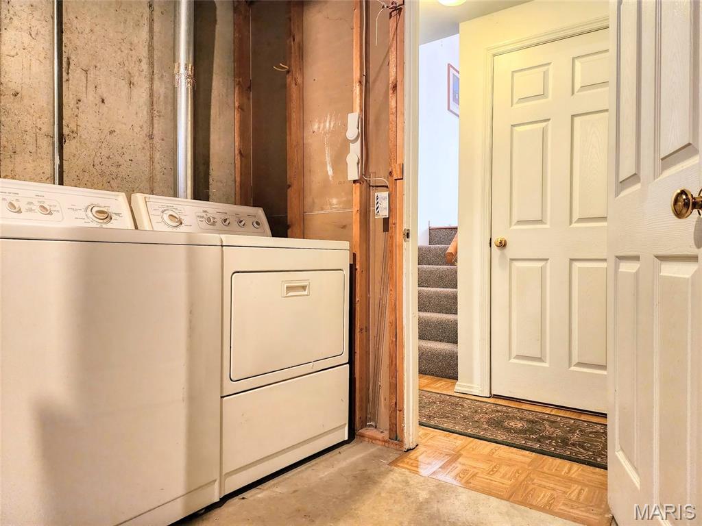 Spring Hill Farm Condo 16th - Residential