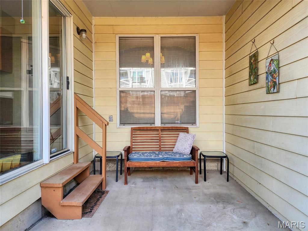 Spring Hill Farm Condo 16th - Residential