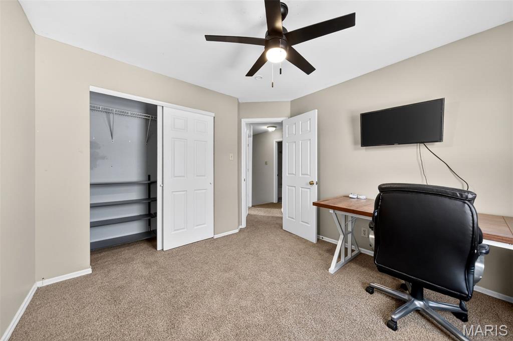 Spring Hill Farm Condo Ph 2 - Residential