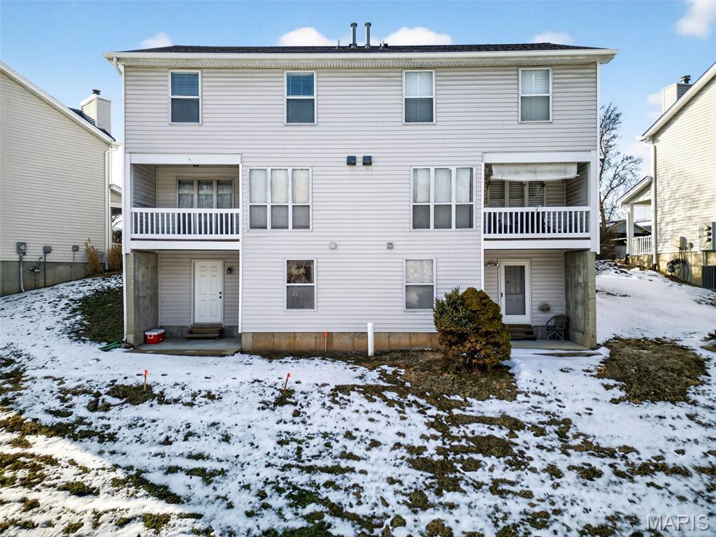 Spring Hill Farm Condo Ph 2 - Residential