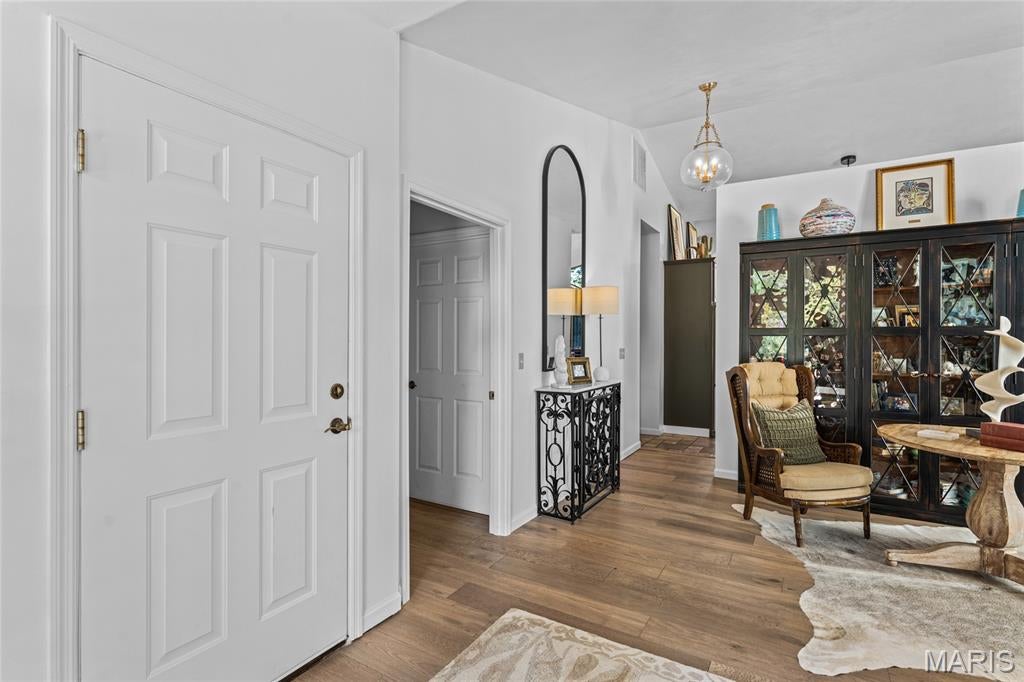 18 Tanewood Court
