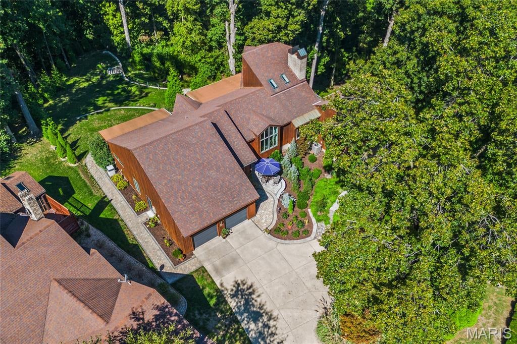 18 Tanewood Court