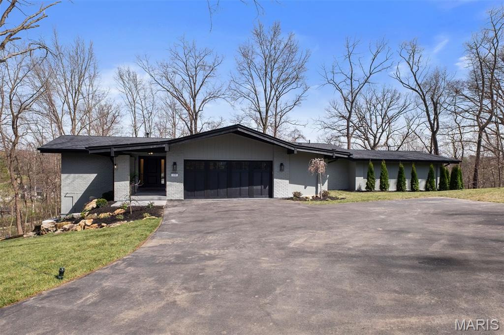 Trails West Sec Of The Village Of Green - Residential