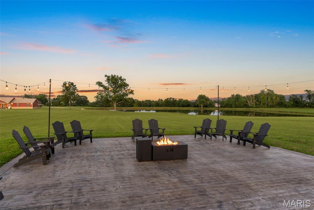 Unknown - Commercial Sale