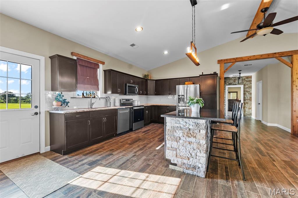 Unknown - Commercial Sale