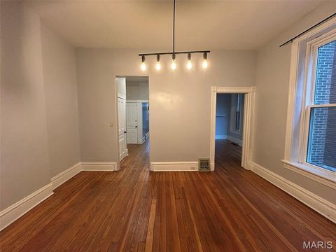 Tiny photo for 2643 Wyoming Street, St Louis, MO 63118 (MLS # 26012201)