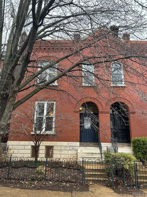 Tiny photo for 2643 Wyoming Street, St Louis, MO 63118 (MLS # 26012201)