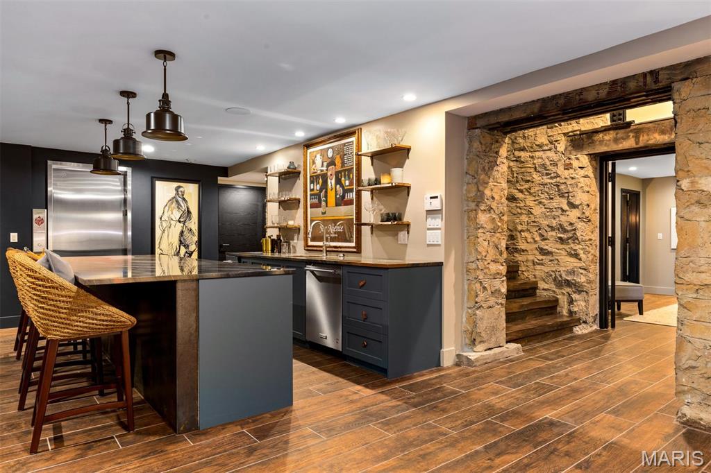 City/St Louis - Residential