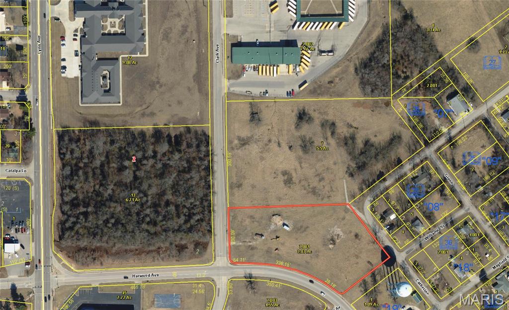 LEBANON ACREAGE - Commercial Sale