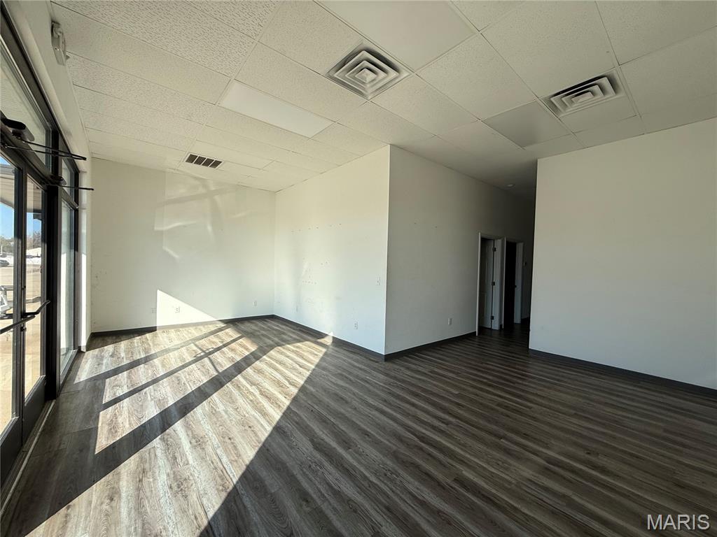 NON SUBDIVISION - Commercial Lease