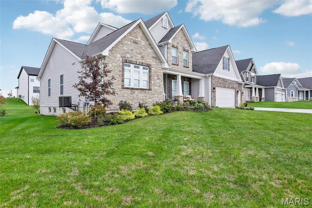 Photo of 322 Royal Dornoch Court, Dardenne Prairie, MO 63368 (MLS # 26000146)