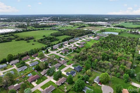 Tiny photo for 1408 Lana Drive, Lebanon, MO 65536 (MLS # 26025845)