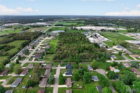 Tiny photo for 1408 Lana Drive, Lebanon, MO 65536 (MLS # 26025845)