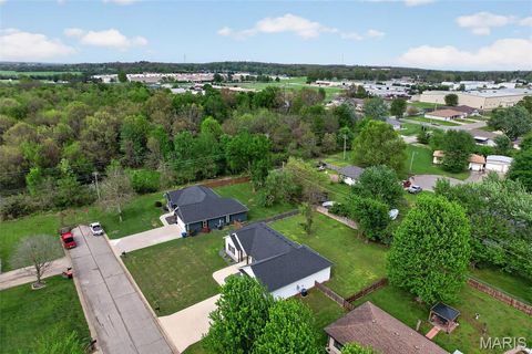 Tiny photo for 1408 Lana Drive, Lebanon, MO 65536 (MLS # 26025845)