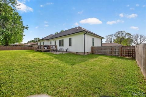 Tiny photo for 1408 Lana Drive, Lebanon, MO 65536 (MLS # 26025845)