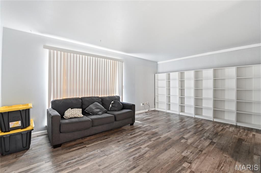 Carrollton Apts Unit 1 Condo - Residential